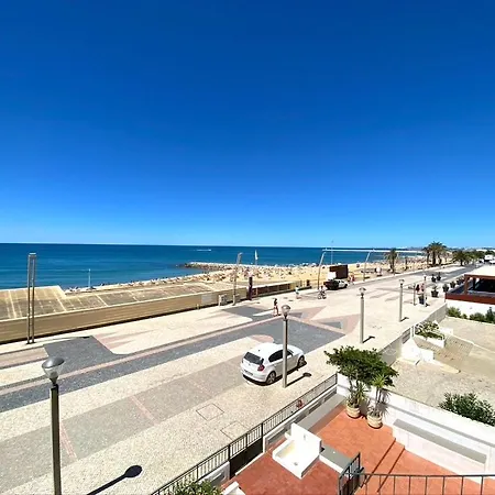 Lusitania T2 Frente Mar Em Картейра