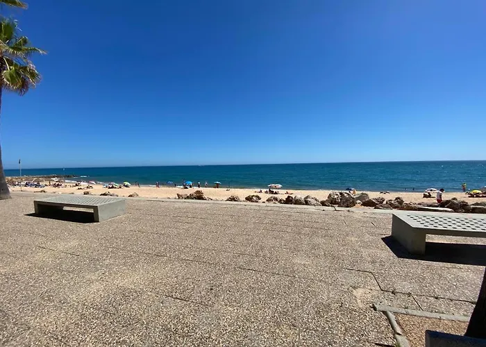 Lusitania T2 Frente Mar Em Apartamento *