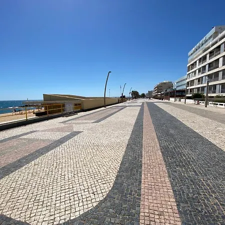 Lusitania T2 Frente Mar Em *